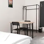 Fantastický V Praze Na Letné B3 *