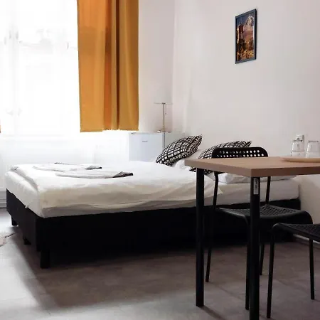 Rum i privatbostad Fantasticky V Praze Na Letne B3 Prag