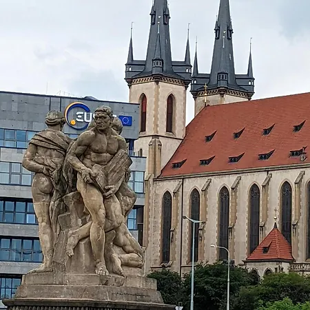 Δωμάτια σε οικογενειακή κατοικία Fantasticky V Praze Na Letne B3