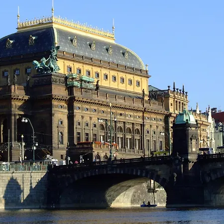 Δωμάτια σε οικογενειακή κατοικία Fantasticky V Praze Na Letne B3 *